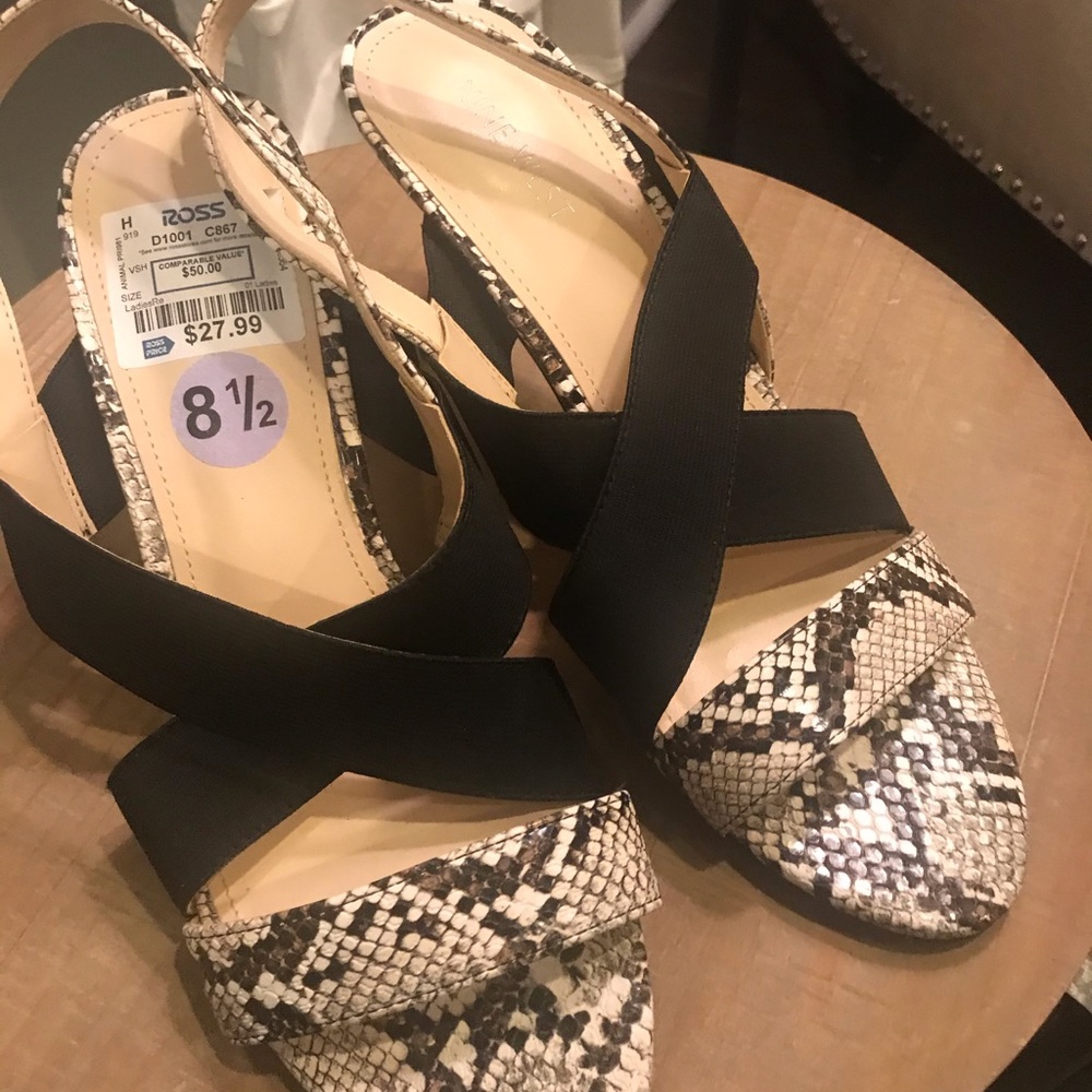 Snake skin heel